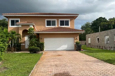 4518 NW 36th Court 1