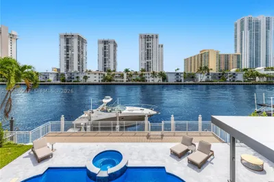 1535 Windjammer Way 0 1