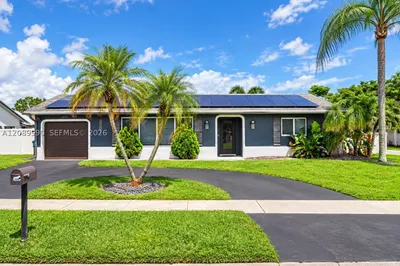 8501 NW 53rd St 1