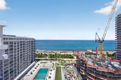 10275 Collins Ave #1521 1