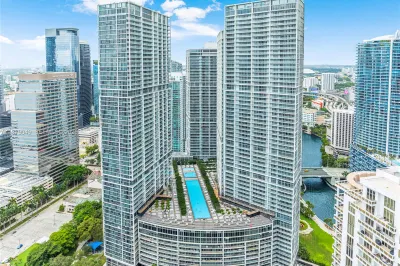 facing Miami River and Biscayne Bay