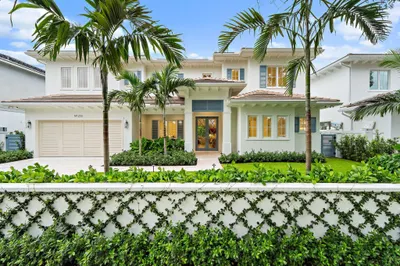 235 Forest Hill Boulevard 1