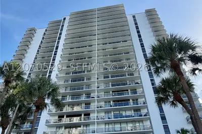 3701 N Country Club Dr #304 1