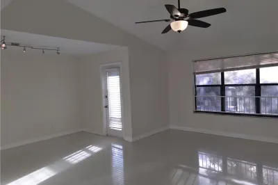 4261 W Mcnab Road #32 1