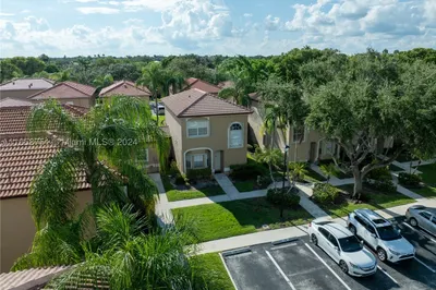 16210 Emerald Cove Rd 1