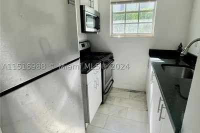 1526 Pennsylvania Ave #3 1