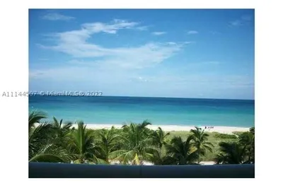 9201 Collins Ave #426 1