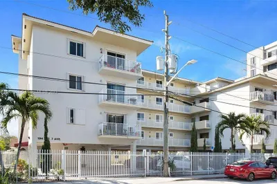 134 SW 7th Ave #505 1