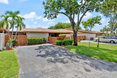 2035 SW 24th Circle 1