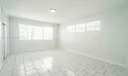 1940 Bay Dr #10 Photo