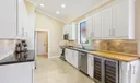 10044 Lexington Circle N Photo