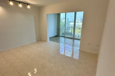 3850 Washington Street #510 1