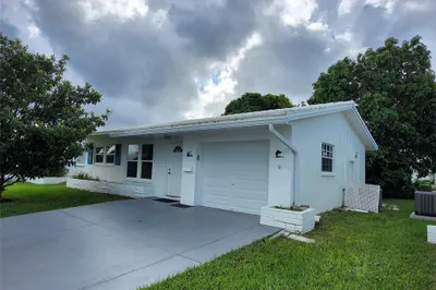 7112 NW 72nd  St 1