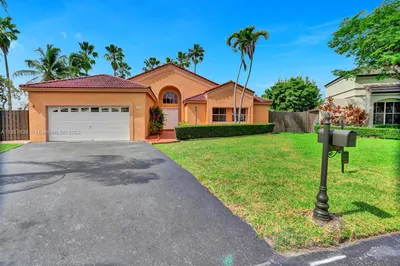 9390 SW 118th Pl 1