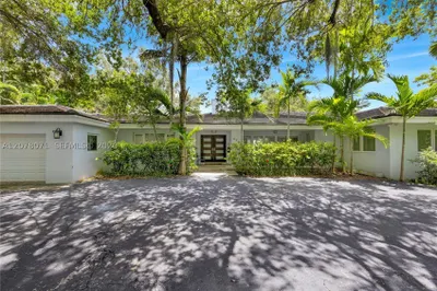 3709 Alhambra Ct 1