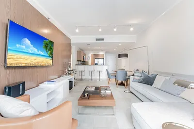 1060 Brickell Ave #1507 1
