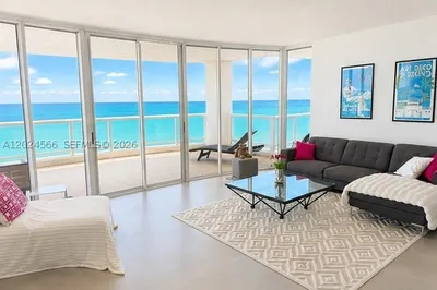 4201 Collins Ave #1503 1