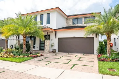 8981 NW 154th Ter #8981 1