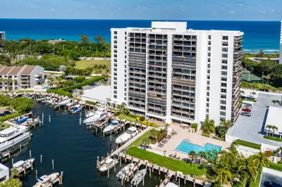 4748 S OCEAN Boulevard #301 1