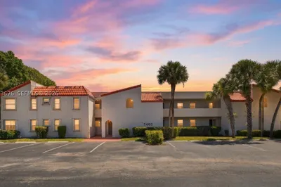 7460 Woodmont Ter #101 1