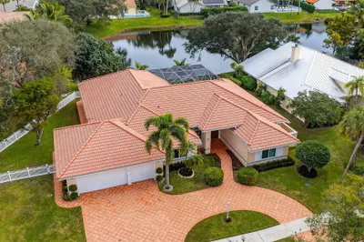 2946 Sabalwood Court 1