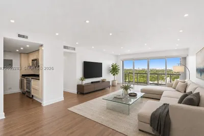 2451 Brickell Ave #PHL 1