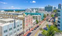 727 Collins Ave Photo