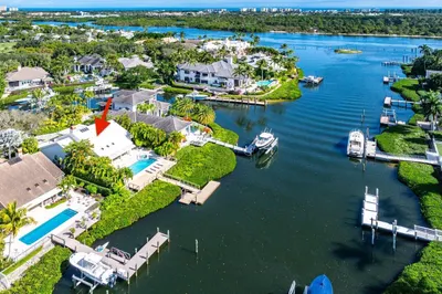 215 Island Drive 1