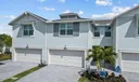5622 SE Edgewater Circle Photo