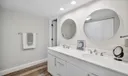 6078 Glendale Drive Photo
