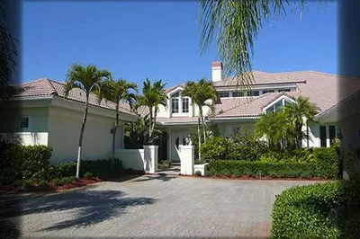 111 Thornton Drive 1