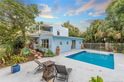 508 SE Balboa Avenue 1