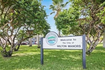 1901 N Andrews Avenue #217 1