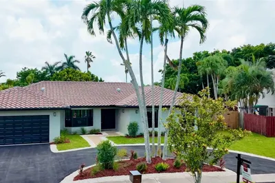 1005 NW 99th Ave 1