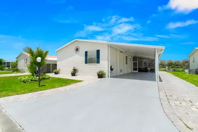 1637 SW 35th Circle 1