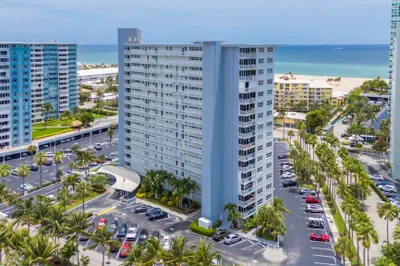 1920 S Ocean Drive #306 1