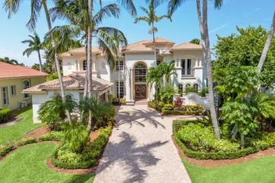 427 Savoie Drive 1