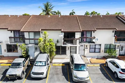 2093 W 54th Ter #38 1