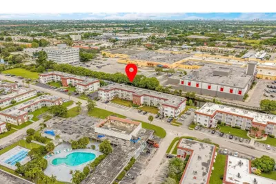 1320 NW 43 Terrace #Unit 106 1