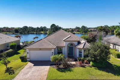 7621 Fieldstone Ranch Square 1