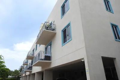 1550 NE 34th Court 1