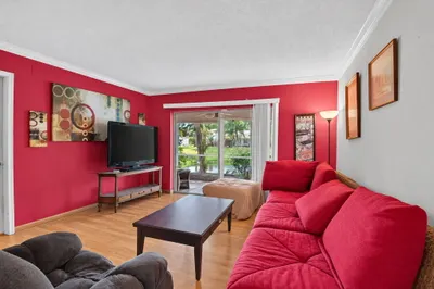2700 CASITA Way W #102 1