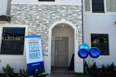 11876 SW 245th Ter #11876 1