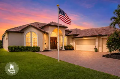 923 SW Grand Reserves Boulevard 1