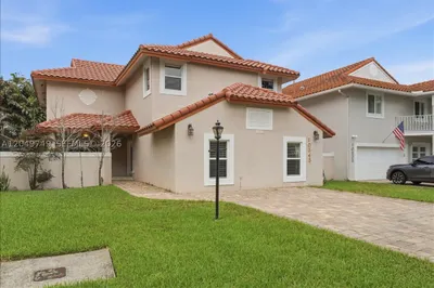 10545 NW 43rd Ter 1