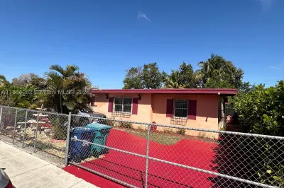 545 NW 118th St 1