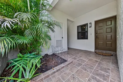 4413 NW 22nd Road #404 1