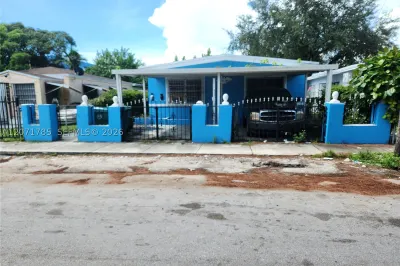 6950 NW 6th Ct 1