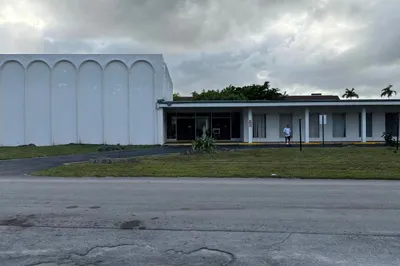 1331 NW 43rd Avenue 1