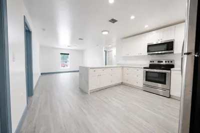 6234 NW 19th Court 1